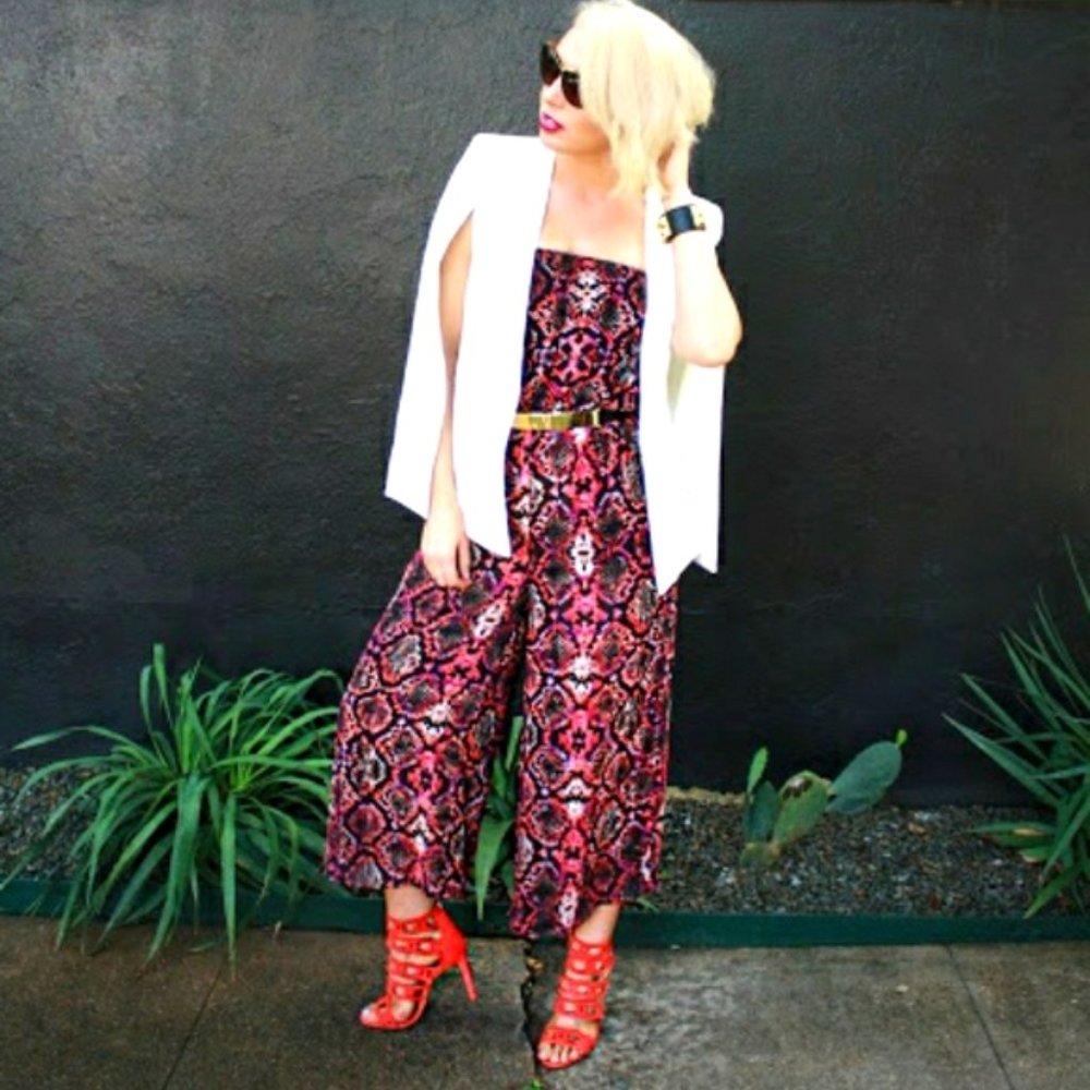 Pantsuit - Picture 2 of 4
